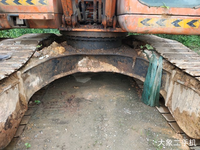 斗山 DH220-5 挖掘机