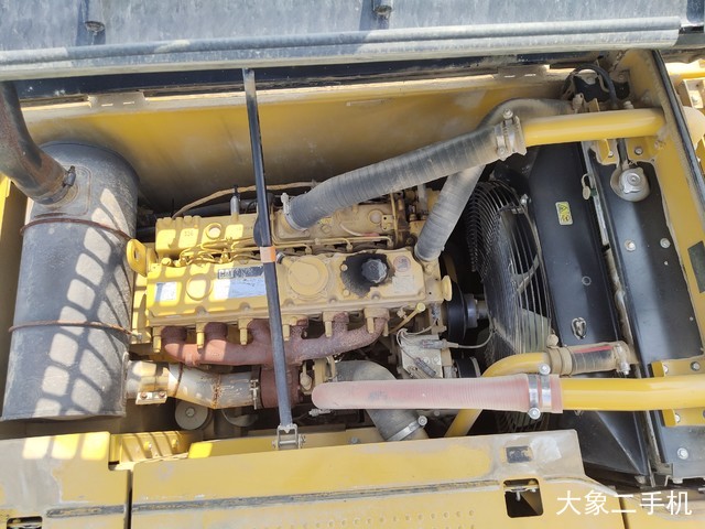 卡特彼勒 M320D2 挖掘机