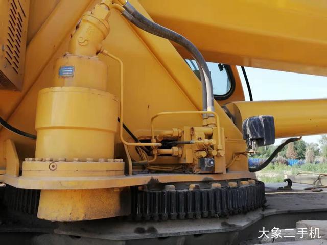 徐工 QY30K5 起重机