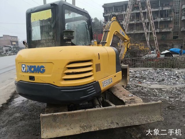 徐工 XE60CA 挖掘机