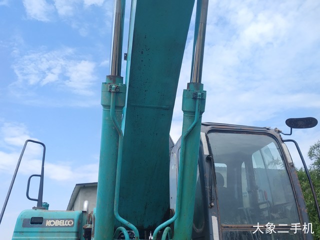 神钢 SK350LC-8 挖掘机