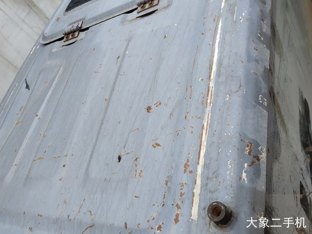 徐工 XE150D 挖掘机