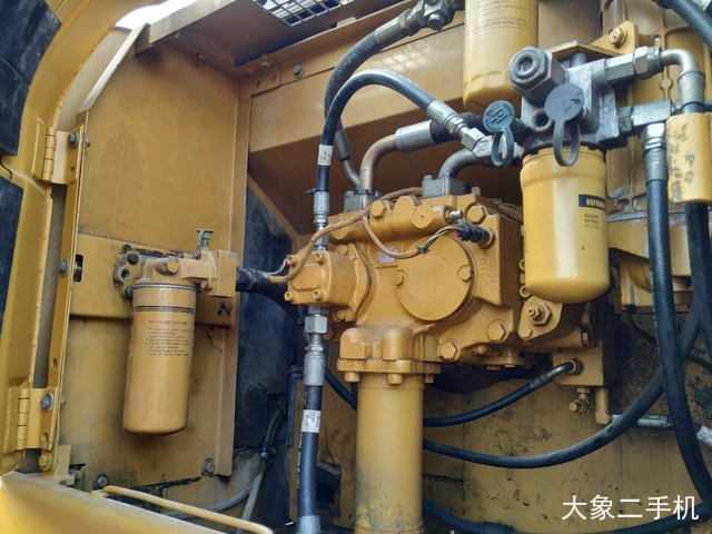 卡特彼勒 329D 挖掘机