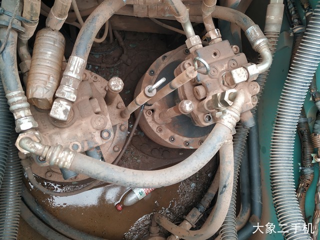 神钢 SK480LC-8 挖掘机