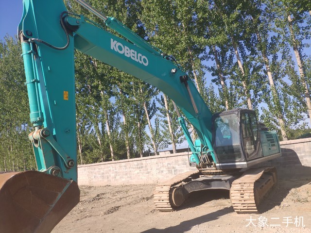 神钢 SK330-10 挖掘机