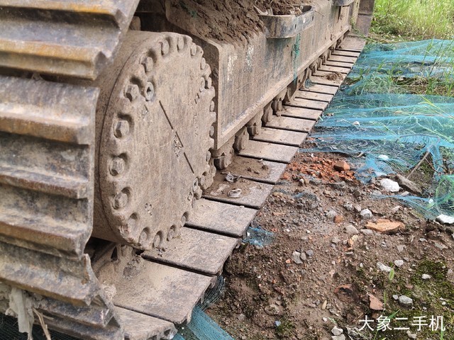 小松 PC220-8M0 挖掘机