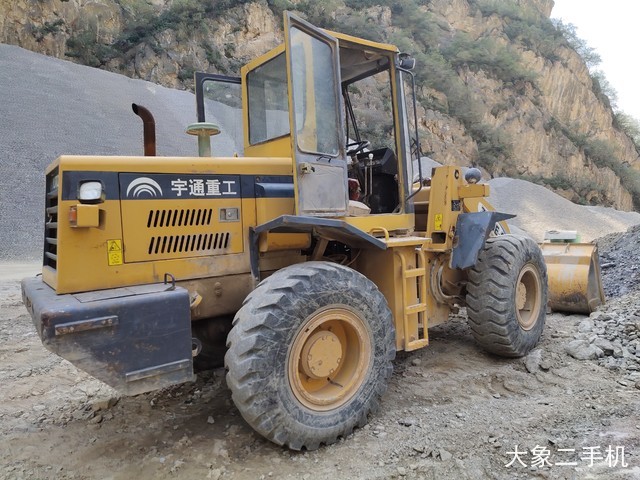 宇通重工 ZL30E-1 装载机