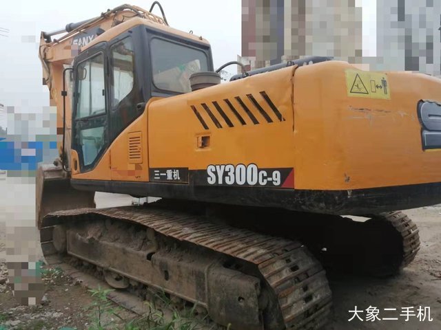 三一重工 SY215C-8 挖掘机