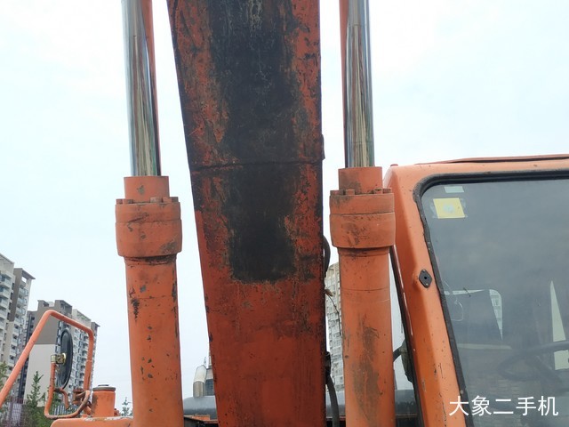 斗山 DH210W-7 挖掘机