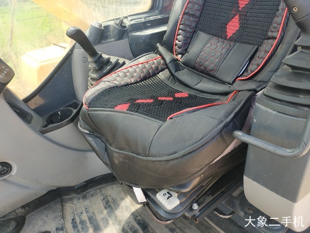 神钢 SK350LC-8 挖掘机