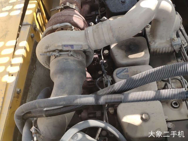 柳工 CLG200-3 挖掘机