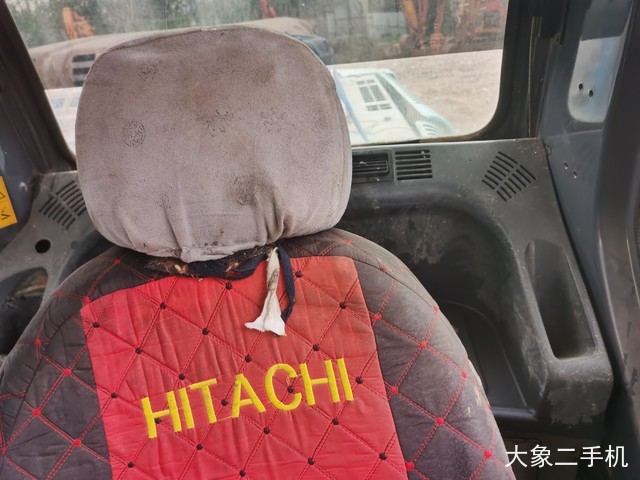 神钢 SK260LC-8 挖掘机