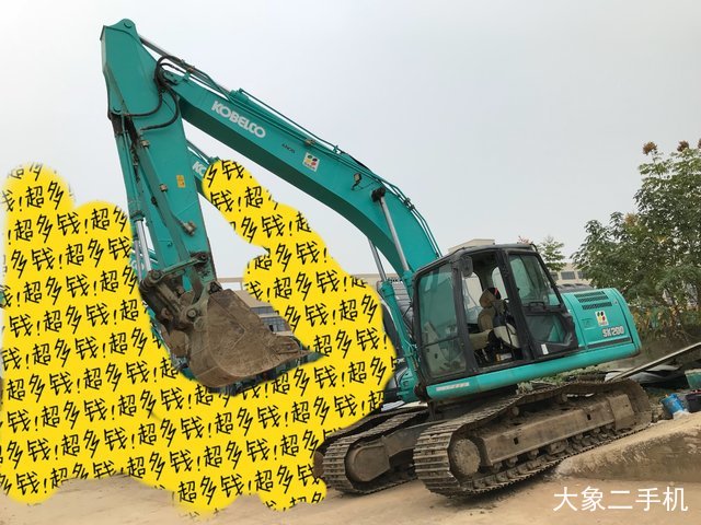 神钢 SK200-10 挖掘机