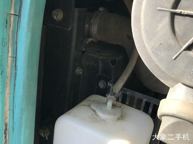 神钢 SK75-8 挖掘机