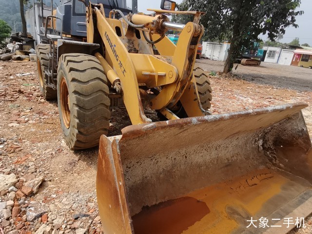 龙工 LG833N高卸王（国三） 装载机