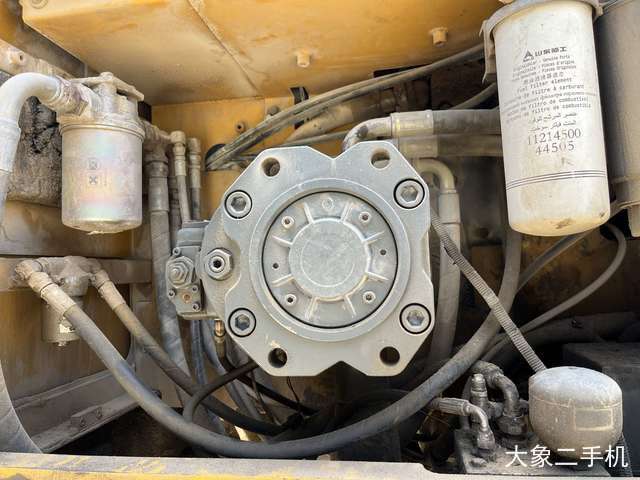 山东临工 E6360F 挖掘机