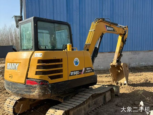 三一重工 SY60C-10 挖掘机