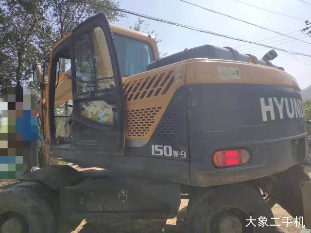 现代 R150W-9 挖掘机