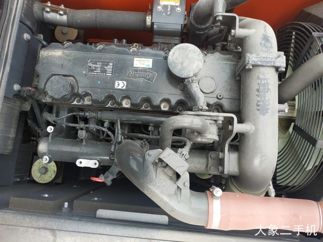 斗山 DX215-9C 挖掘机