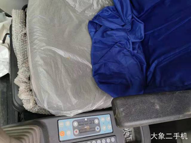 中联重科 ZE260E 挖掘机