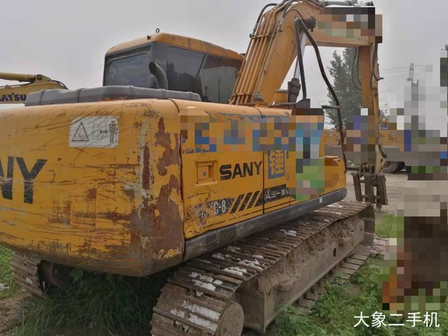 三一重工 SY135C 挖掘机