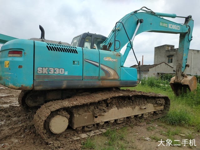 神钢 SK260LC-8 挖掘机