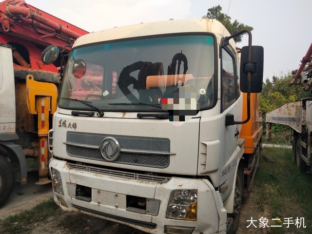 中联重科 ZLJ5121THBE东风 车载泵