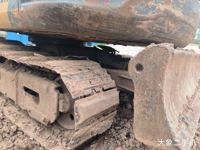 徐工 XE60D 挖掘机