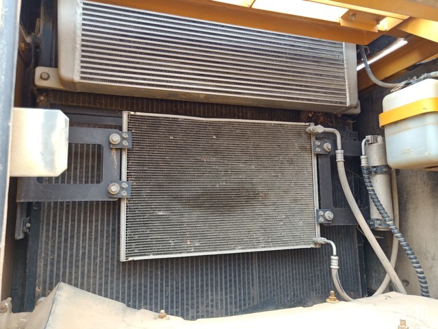 三一重工 SY285C 挖掘机