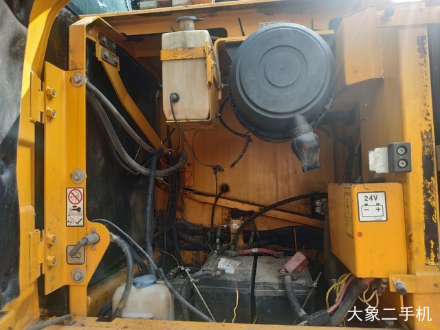 杰西博 JS230LC 挖掘机