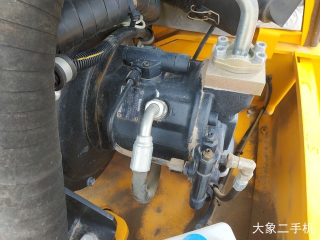 杰西博 8016 挖掘机