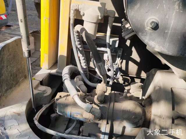 现代 R60-7 挖掘机