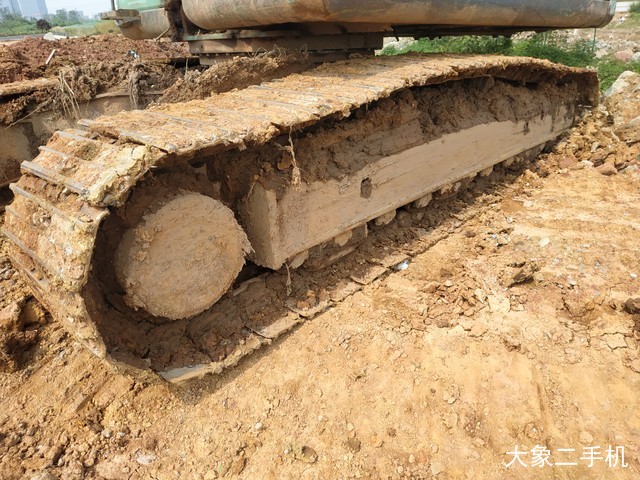 神钢 SK260LC-8 挖掘机