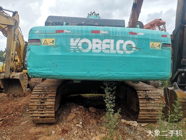 神钢 SK460-8 挖掘机