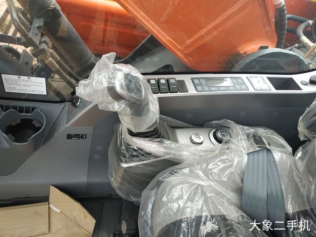 斗山 DX215-9C 挖掘机