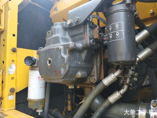 小松 PC240LC-8 挖掘机