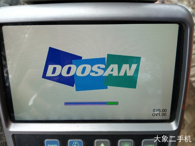 斗山 DX150LC 挖掘机