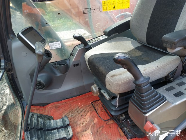 斗山 DX150LC-9C 挖掘机