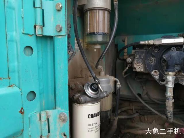 神钢 SK250LC-8 挖掘机