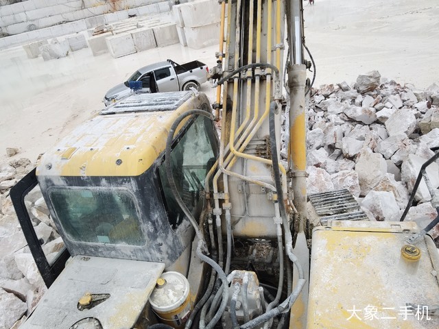 小松 PC300-7 挖掘机