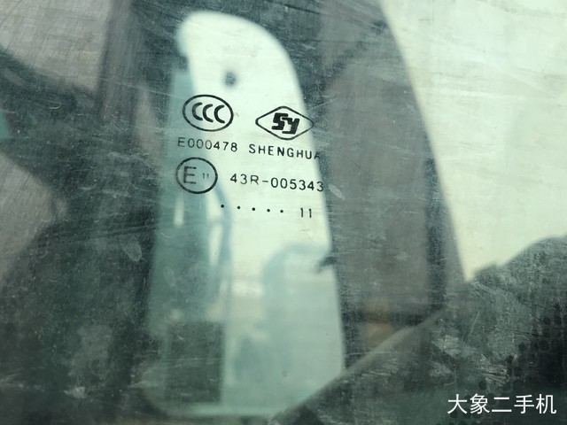 神钢 SK210LC-8 挖掘机