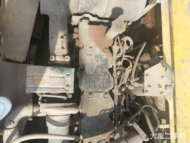 小松 PC200-8 挖掘机