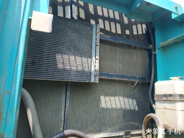 神钢 SK350LC-8 挖掘机