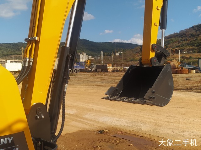 三一重工 SY55C 挖掘机