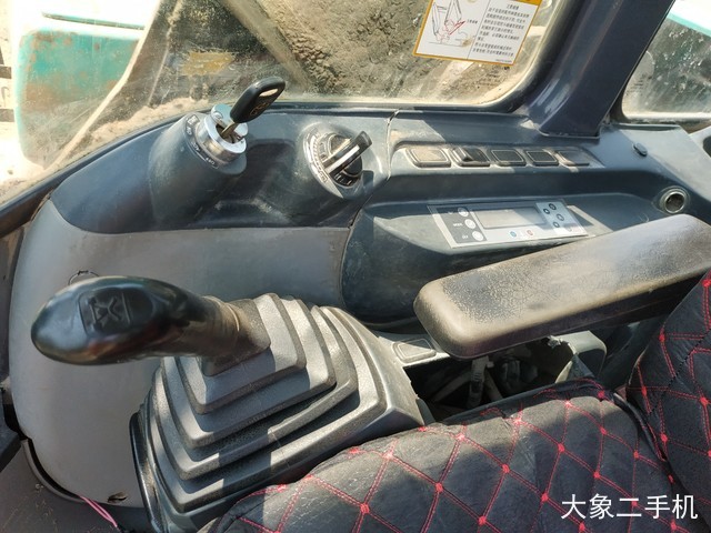 神钢 SK350LC-8 挖掘机