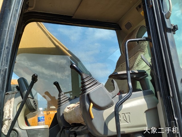 卡特彼勒 329D 挖掘机