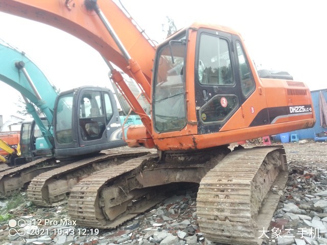斗山 DH225LC-7 挖掘机