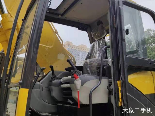 中联重科 ZE230E 挖掘机