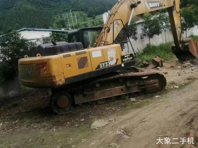 三一重工 SY285C 挖掘机