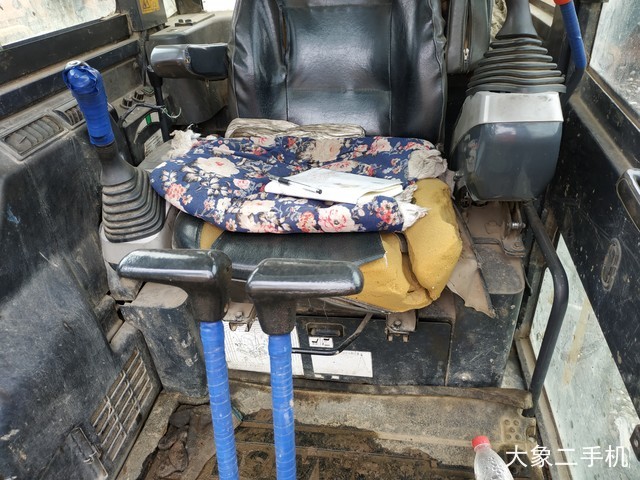 小松 PC56-7 挖掘机